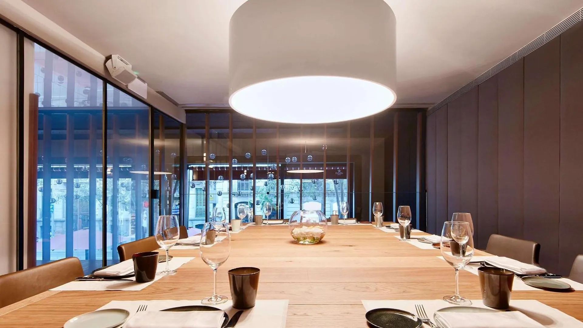Alexandra Barcelona Hotel, Curio Collection By Hilton Hotel