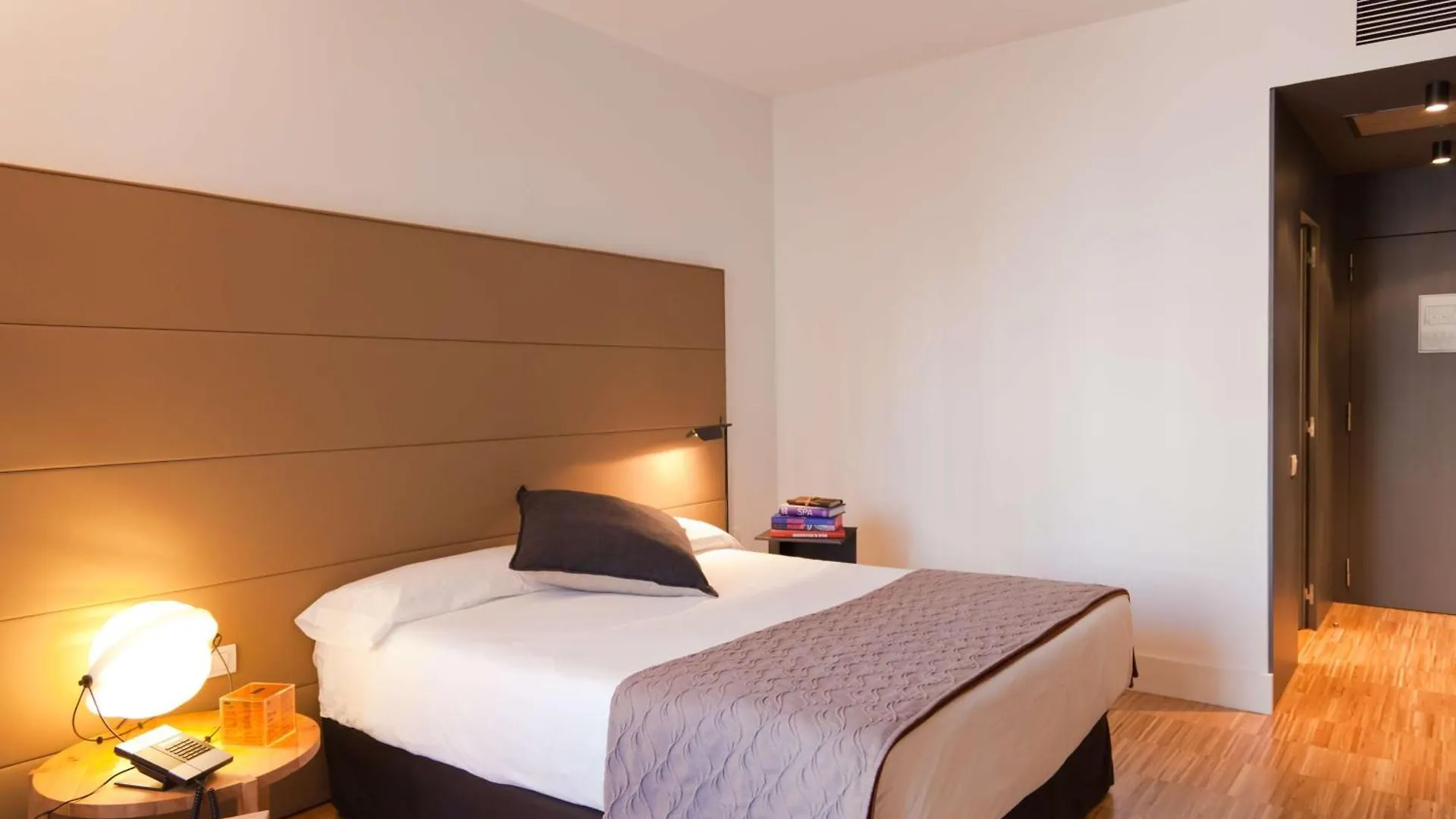 Hotel Alexandra Barcelona Hotel, Curio Collection By Hilton