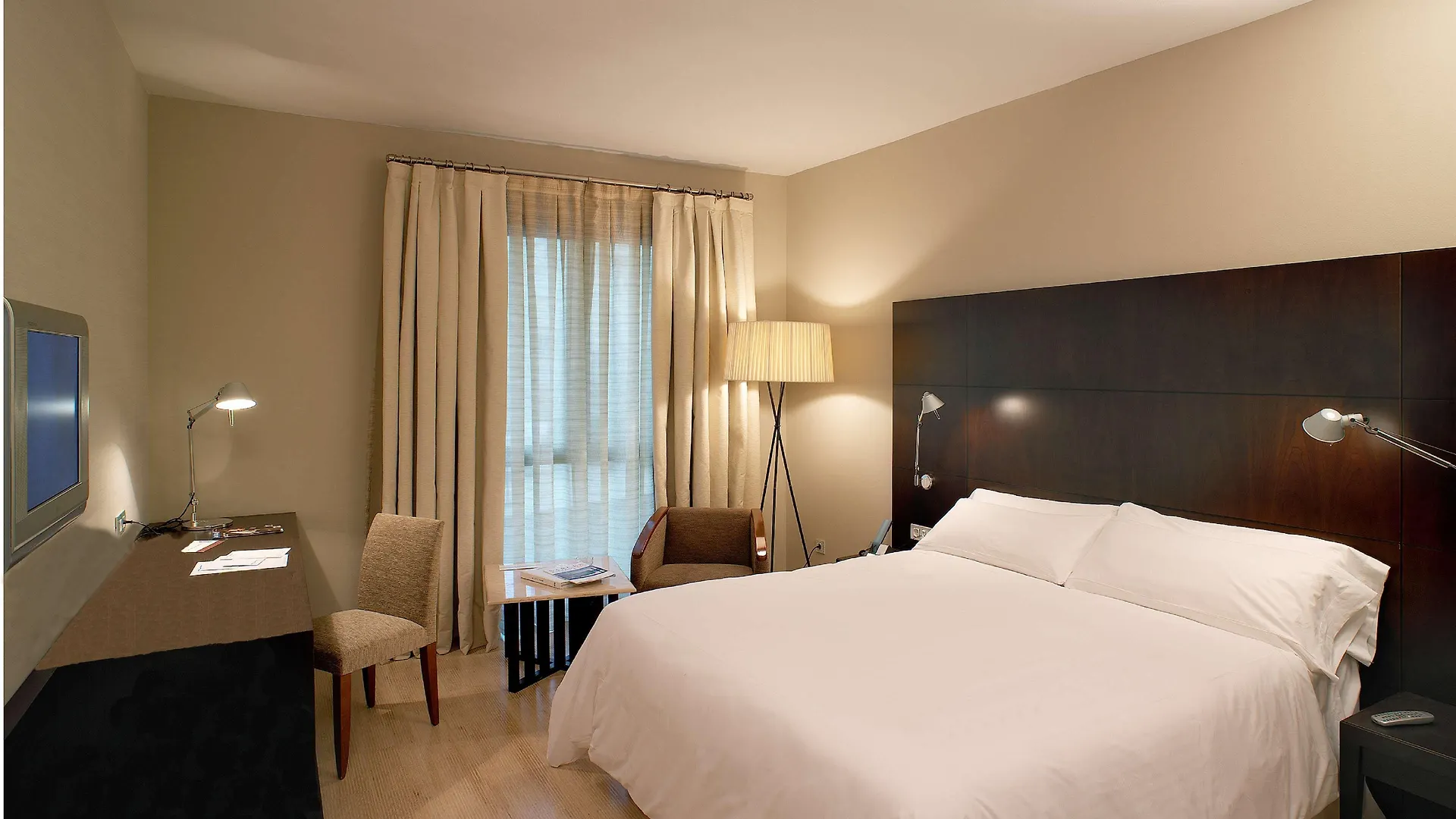 Alexandra Barcelona Hotel, Curio Collection by Hilton Hotel